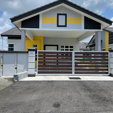 Bungalow Homestay Jasin Malacca Εξωτερικό φωτογραφία